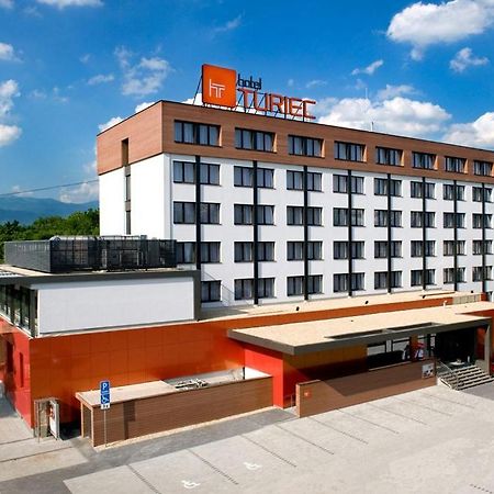 Hotel Turiec Martin Extérieur photo