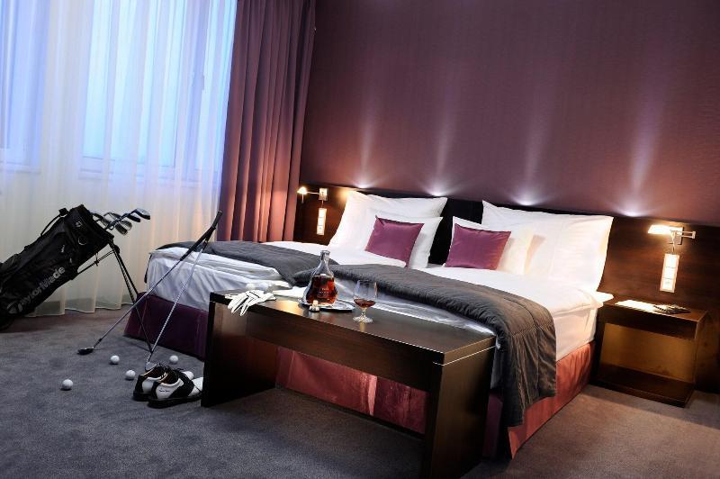 Hotel Turiec Martin Extérieur photo