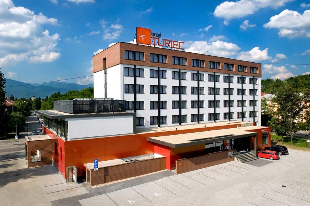Hotel Turiec Martin Extérieur photo